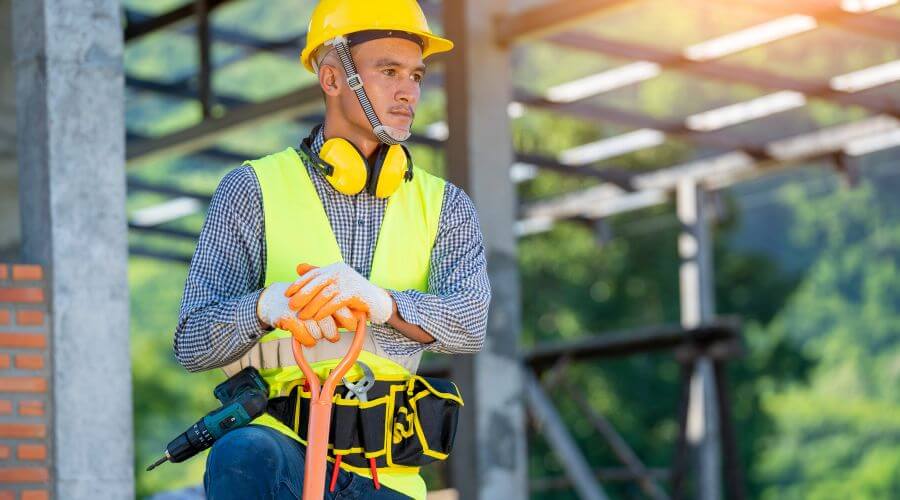 Professional gutter cleaning in Linden, VA